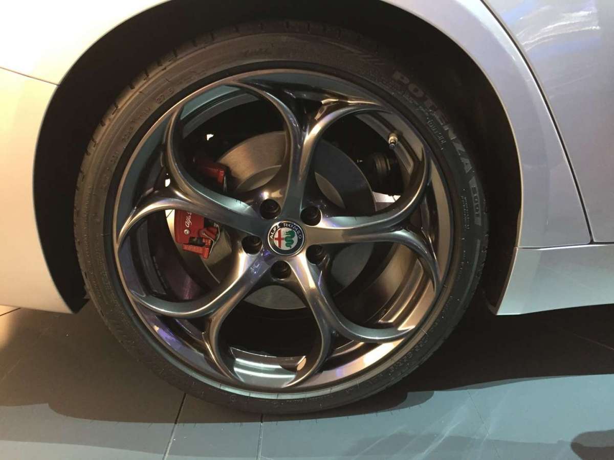 Cerchi turbina 18" farli nero opaco o lucido ? | BMWpassion forum e blog