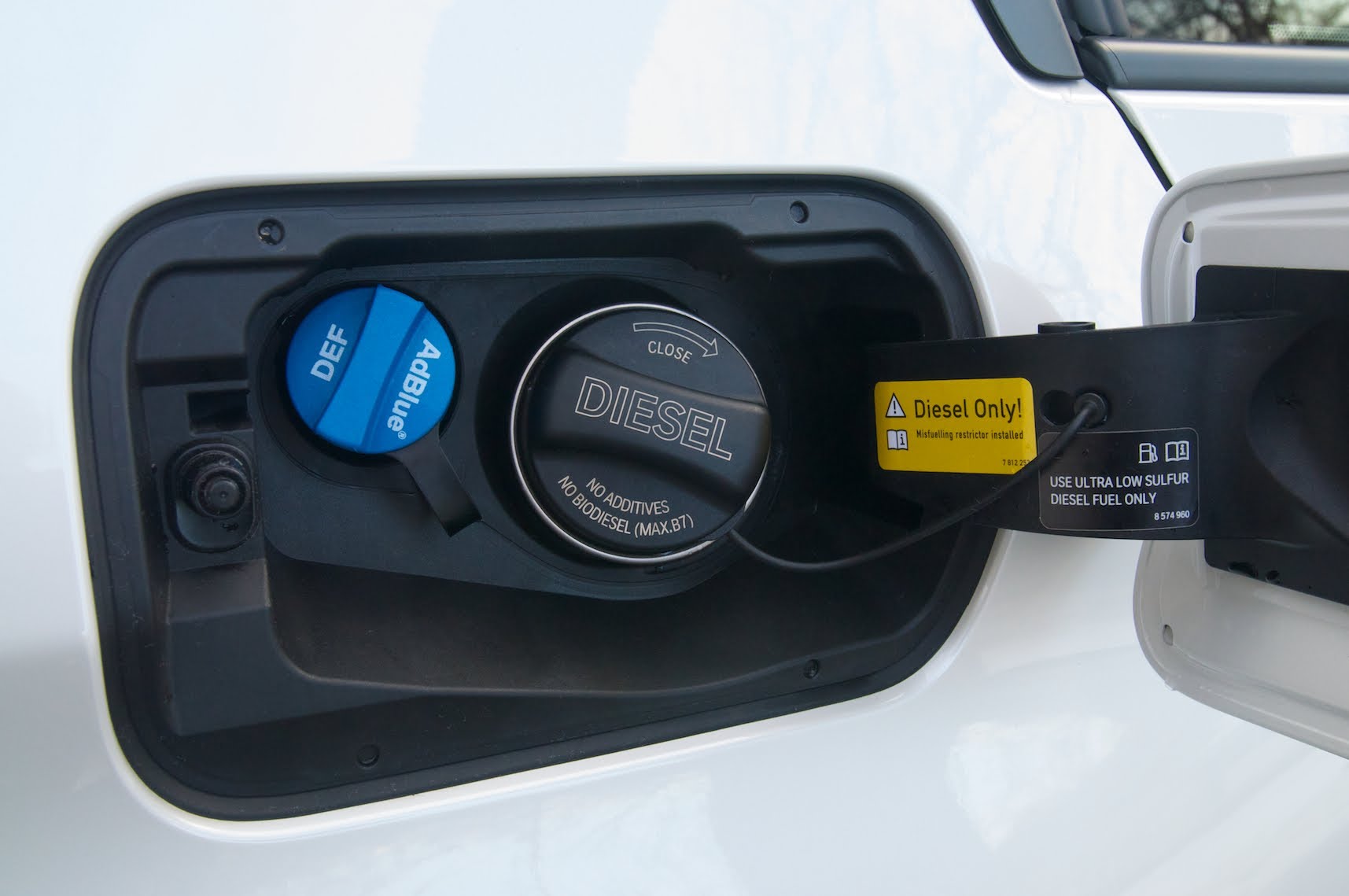 BMW si difende dalle accuse riguardo le emissioni del Diesel e su come  funziona l'AdBlue - BMWpassion blog